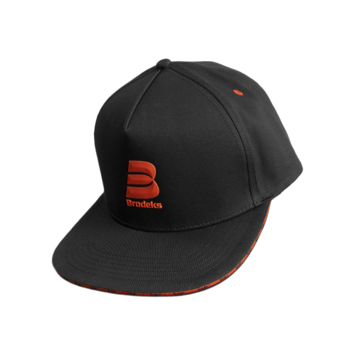 Бейсболка Brodeks KM131, черный/красный